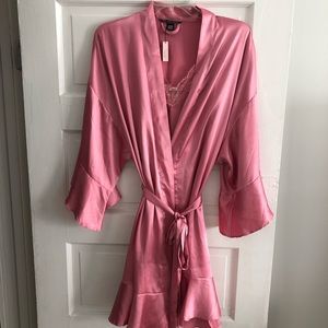 Victoria’s Secret Nightie and Robe